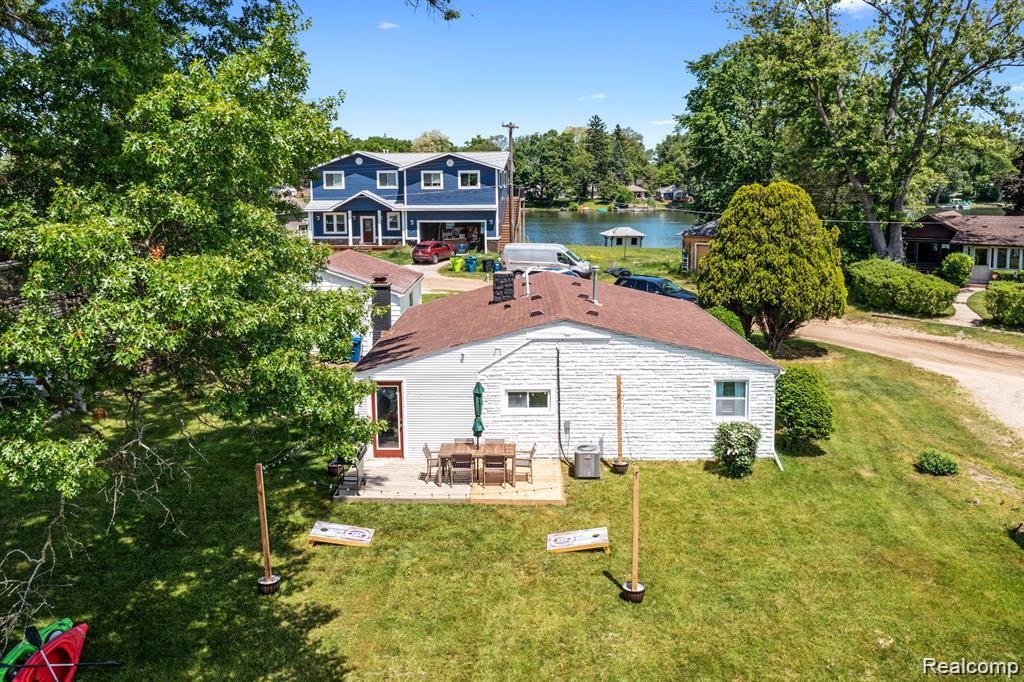 9495 Garforth Drive, White Lake, MI — Photo 34