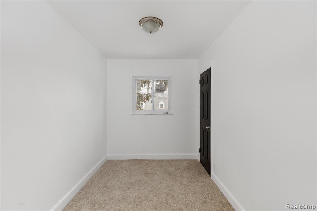 10900 Worden Street, Detroit, MI 48224 — Photo 26