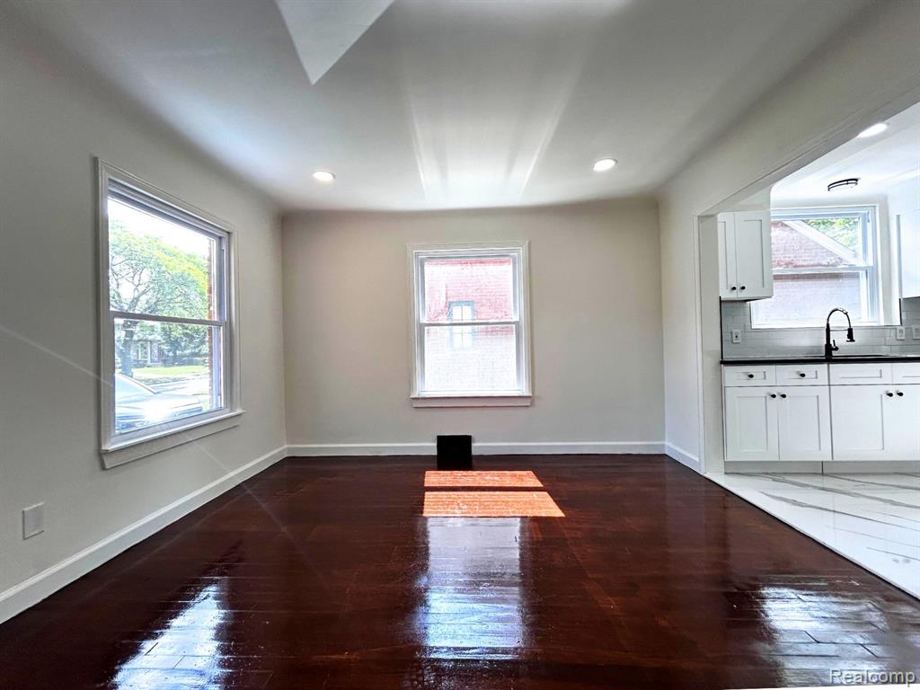 10029 Balfour Road, Detroit, MI 48224 — Photo 17