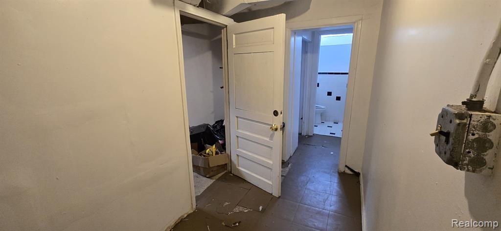 550 W Grixdale, Detroit, MI 48203 — Photo 19