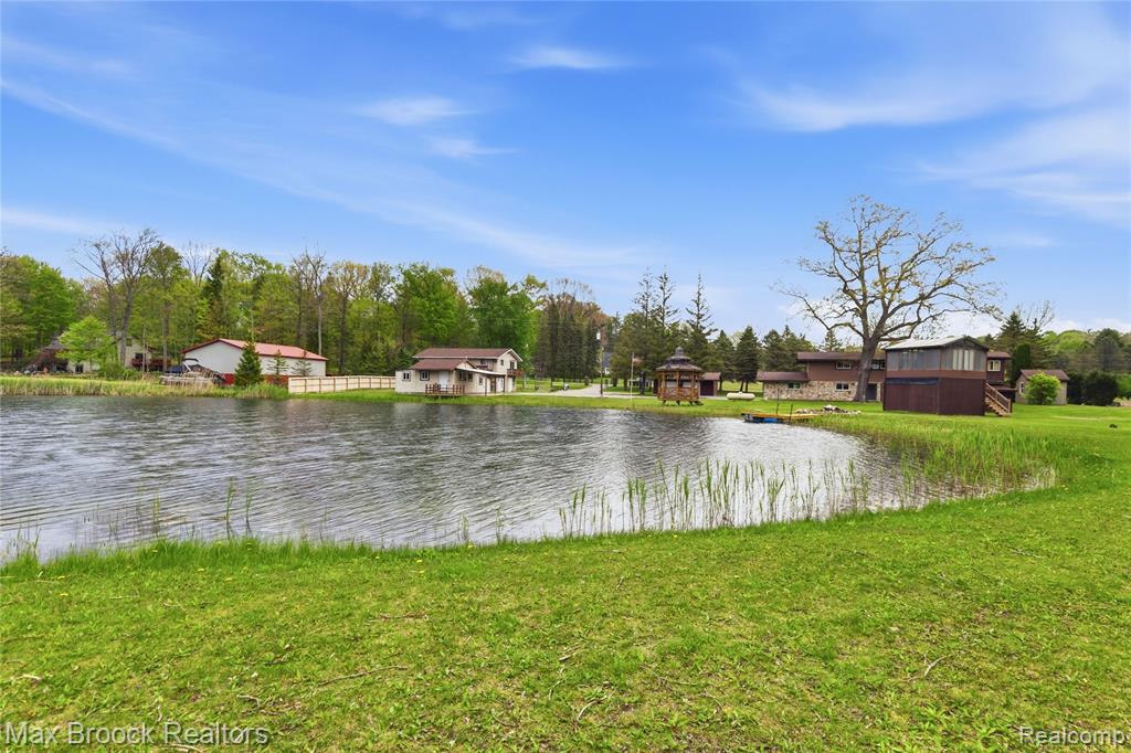 1392 Maple Grove Road, Lapeer, MI 48446 — Photo 42