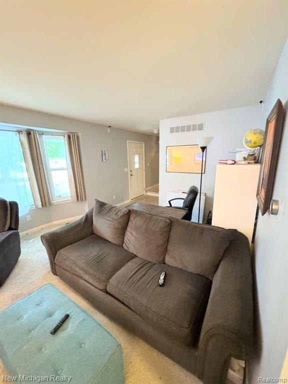 434 W Bernhard Avenue, Hazel Park, MI 48030 — Photo 6