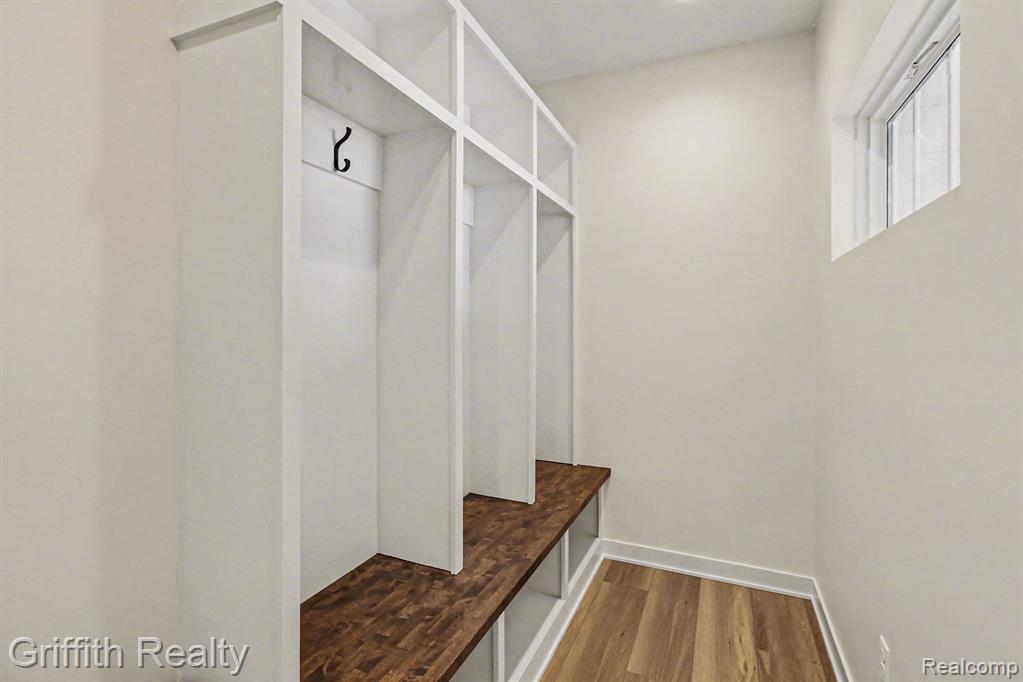 2878 Clivedon Road, Howell, MI 48843 — Photo 15
