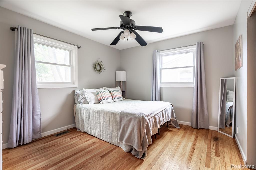 47610 Winthrop Street, Shelby Twp, MI 48317 — Photo 15