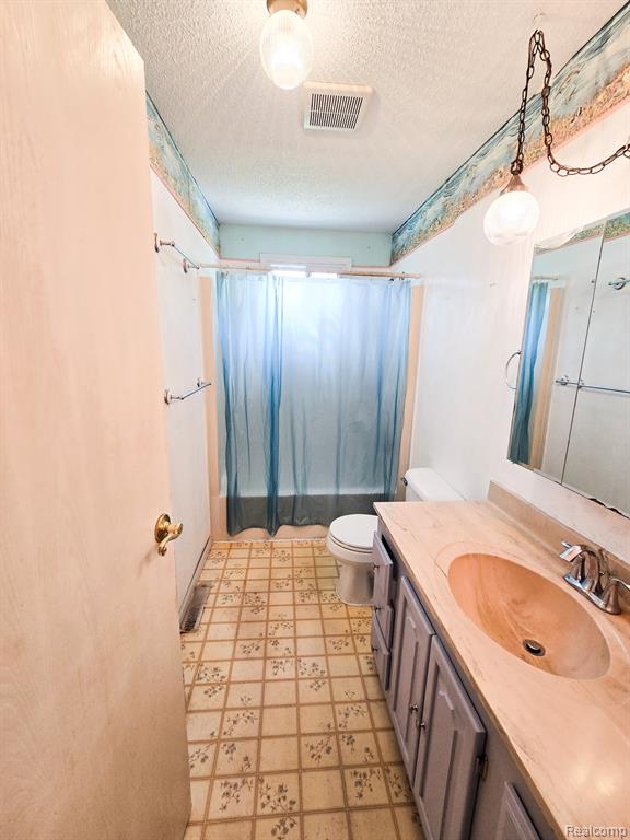 12929 Matthews Street, Carleton, MI 48117 — Photo 32