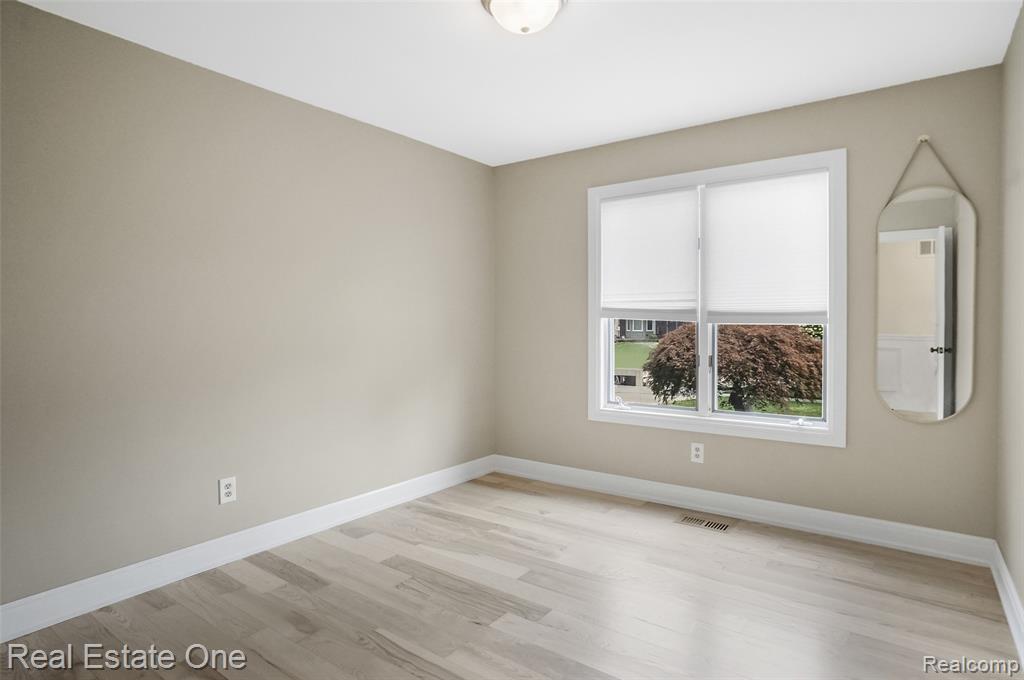 46837 Breckenridge Drive, Macomb, MI 48044 — Photo 20