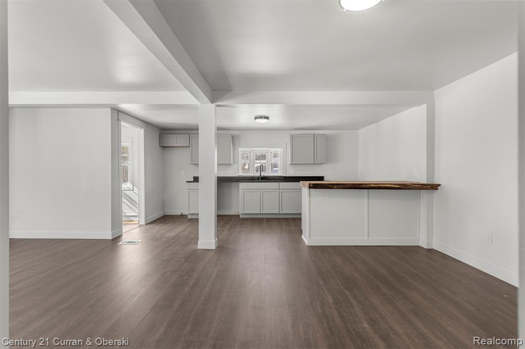 4296 Burgess Road, Pinckney, MI 48169 — Photo 11