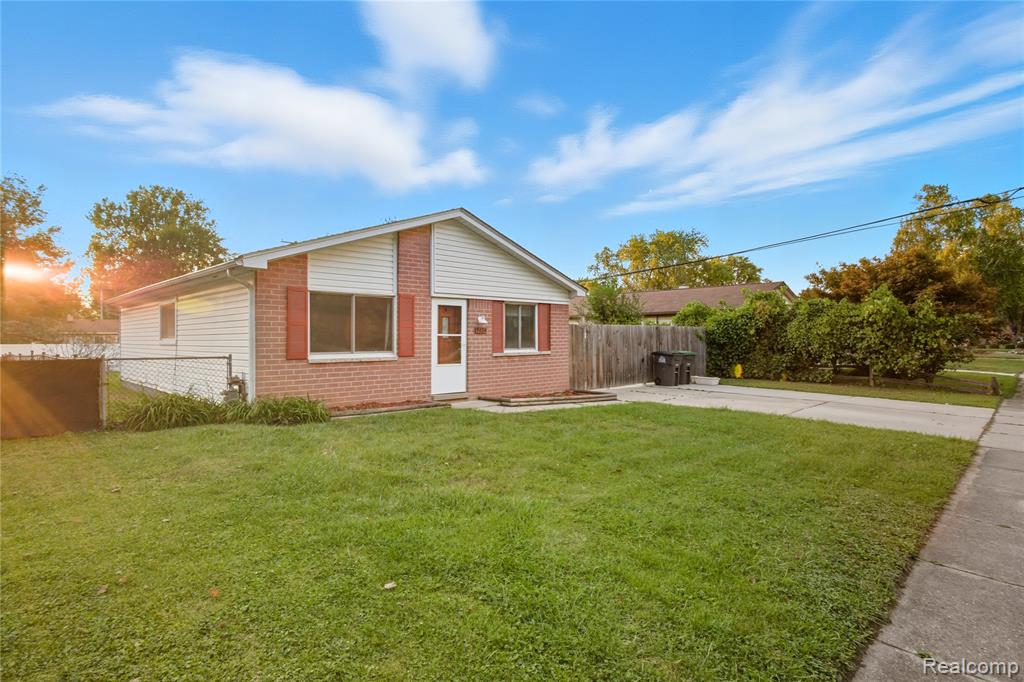 9404 Princess Street, Taylor, MI 48180 — Photo 32