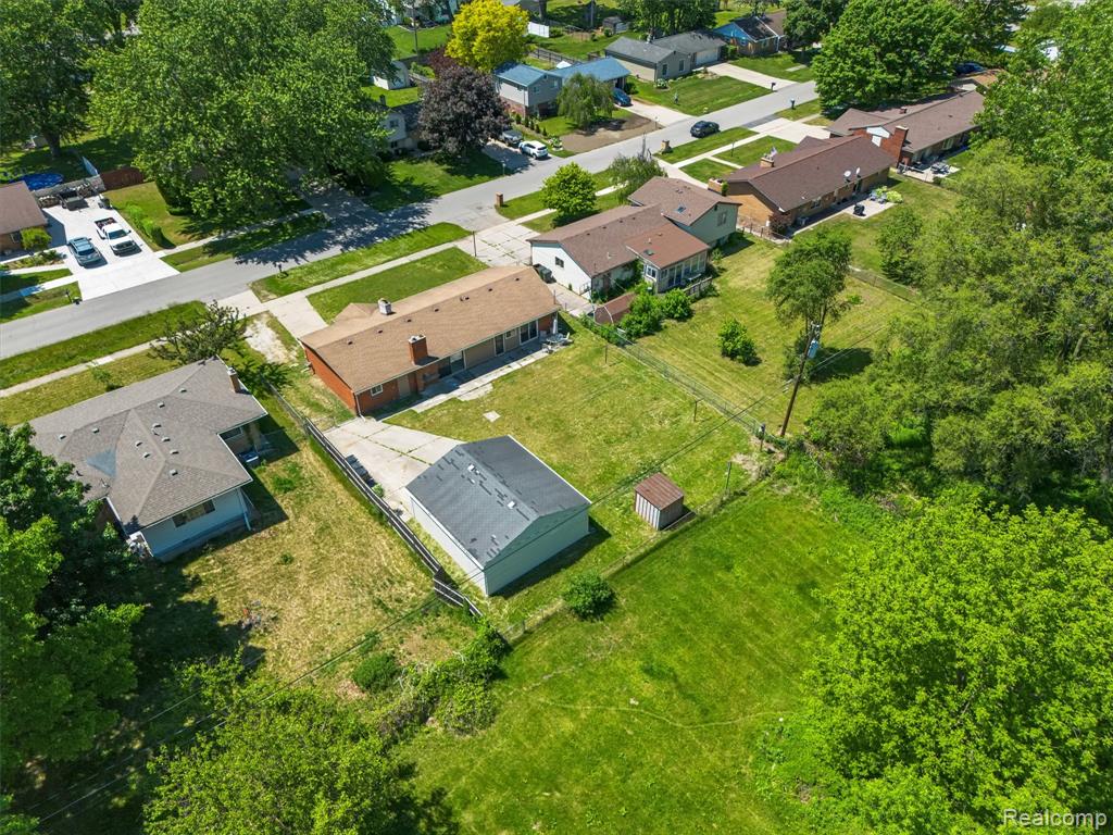 51056 Fairlane Drive, Utica, MI 48316 — Photo 44