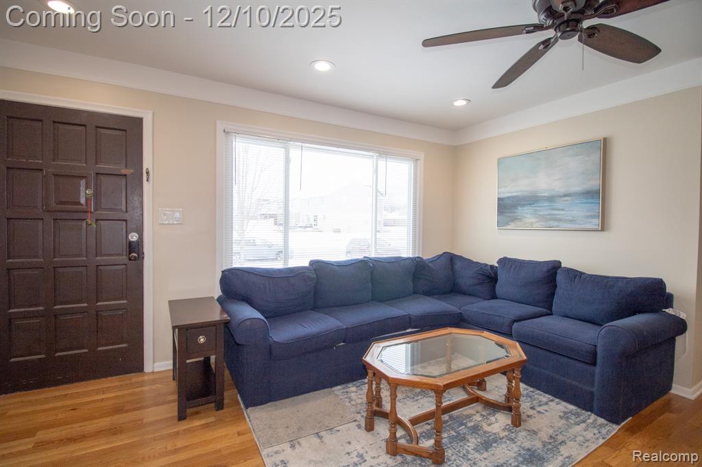 8225 N Hubbard Street, Westland, MI — Photo 9