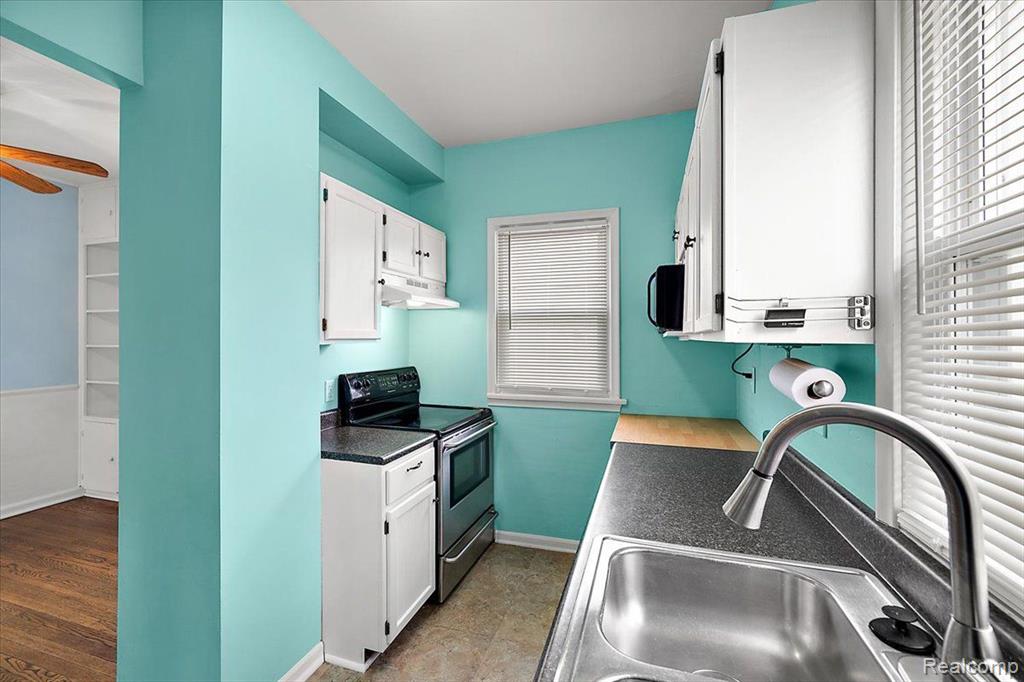 60 W Elmwood Avenue, Clawson, MI — Photo 23