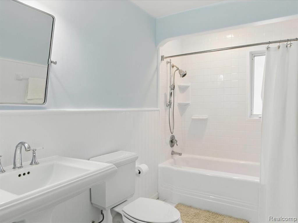 4396 Gratiot Avenue, Port Huron, MI 48060 — Photo 35