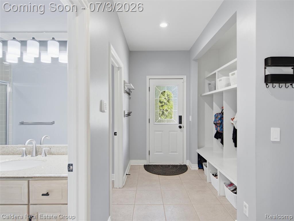 56015 Parkview Drive, Utica, MI 48316 — Photo 44