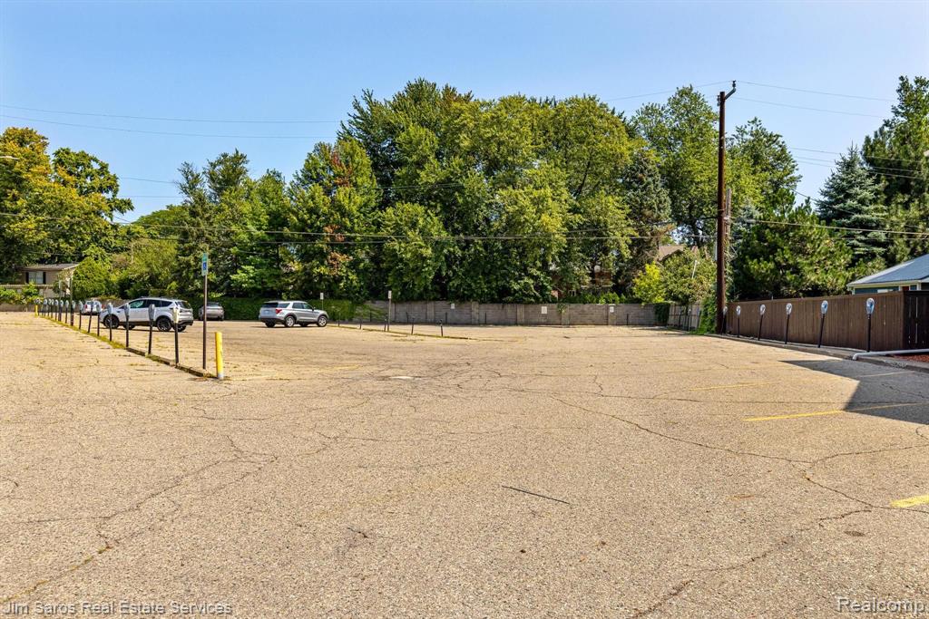 17770 MACK Avenue, Grosse Pointe, MI 48230 — Photo 3