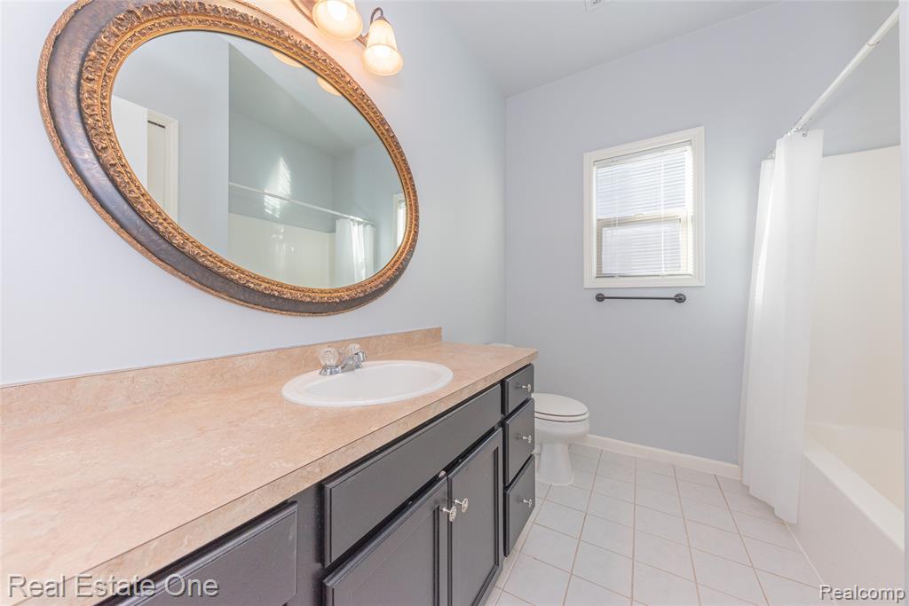 9970 Whispering Woods Drive, Pinckney, MI 48169 — Photo 27