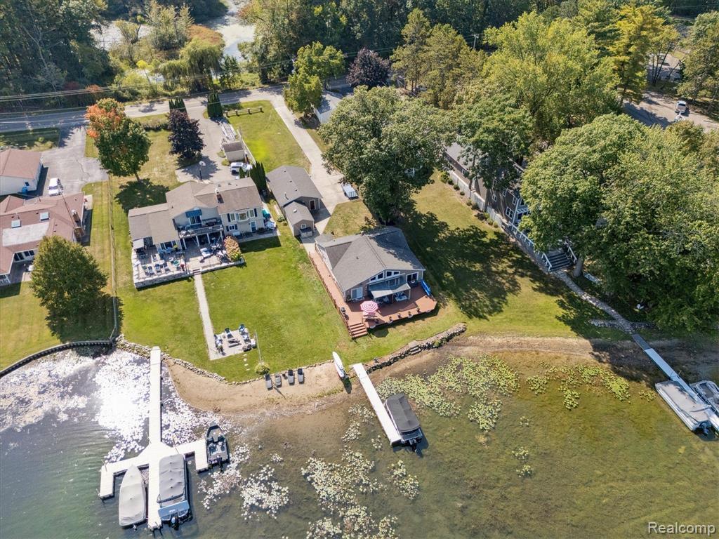 2236 Grove Park Road, Fenton, MI 48430 — Photo 43