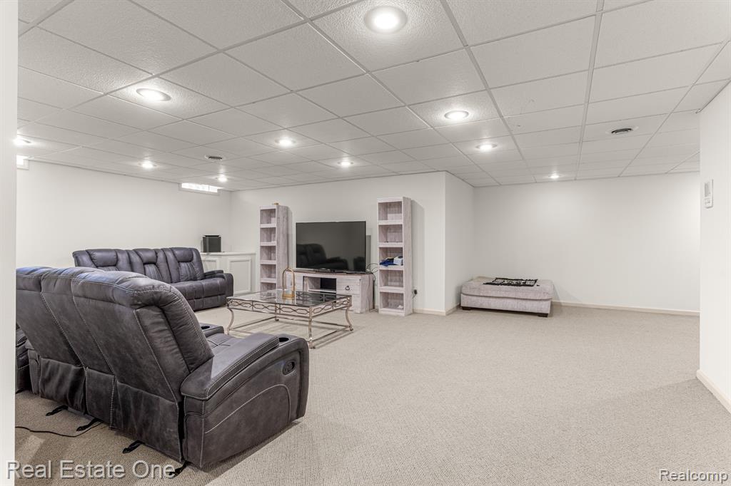 48416 Manhattan Circle, Canton, MI 48188 — Photo 35