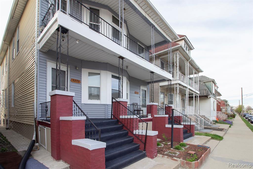 3273 Yemans Street, Hamtramck, MI 48212 — Photo 4