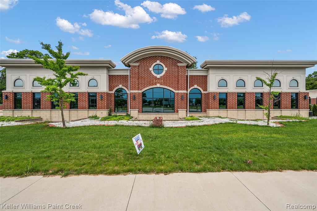 42301 Mound Road, Sterling Heights, MI 48314 — Photo 4
