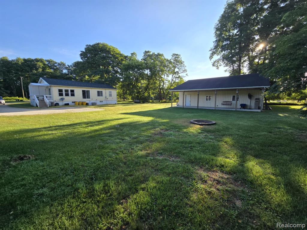 7647 Kitchen Road, Wales, MI — Photo 4