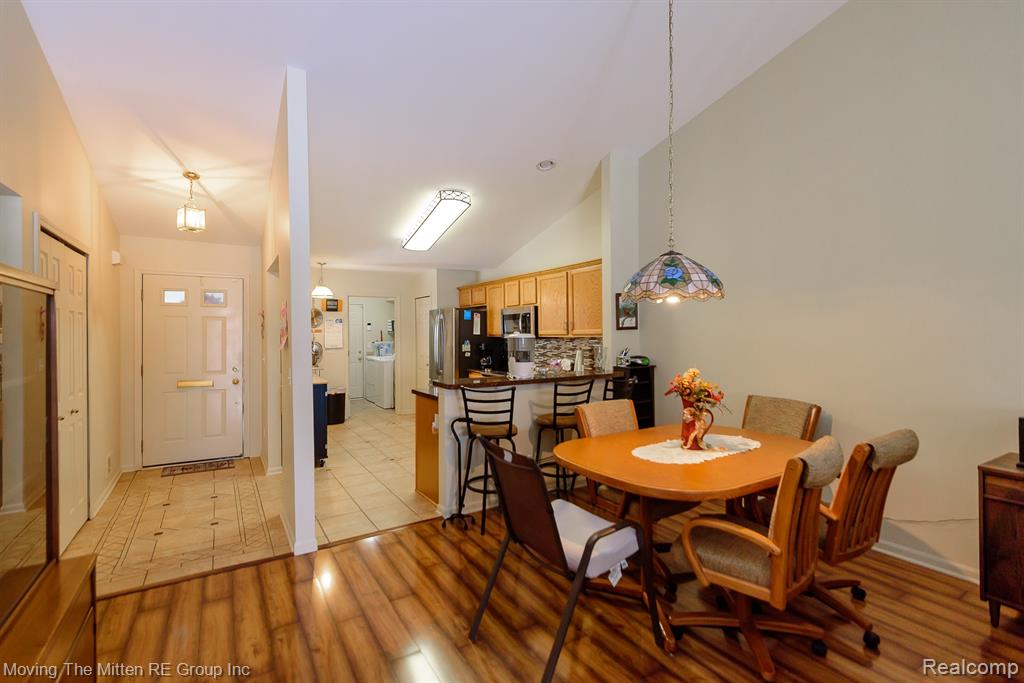 1856 N Kenwyck Drive, Ypsilanti, MI 48198 — Photo 9