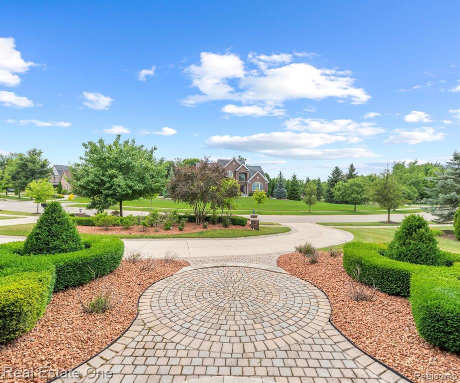 50437 TAMARACK Trail, Northville, MI 48168 — Photo 58