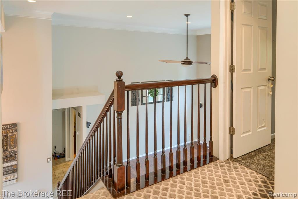 5239 Farmridge Lane, Grand Blanc, MI 48439 — Photo 49