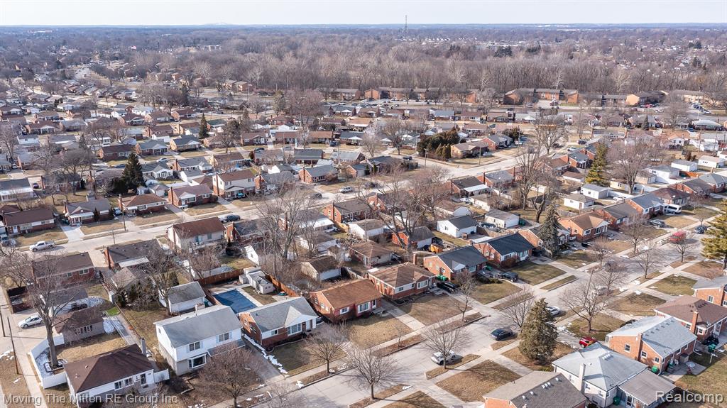 6735 Whitby Street, Garden City, MI — Photo 30