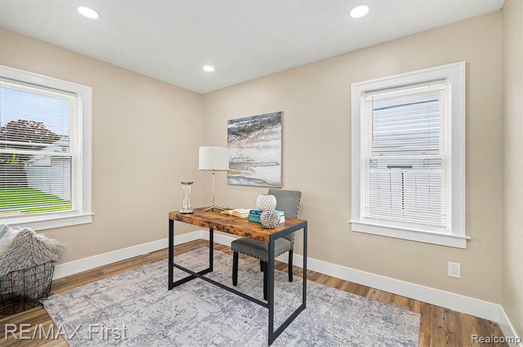 27825 Van Howe Street, Roseville, MI 48066 — Photo 10