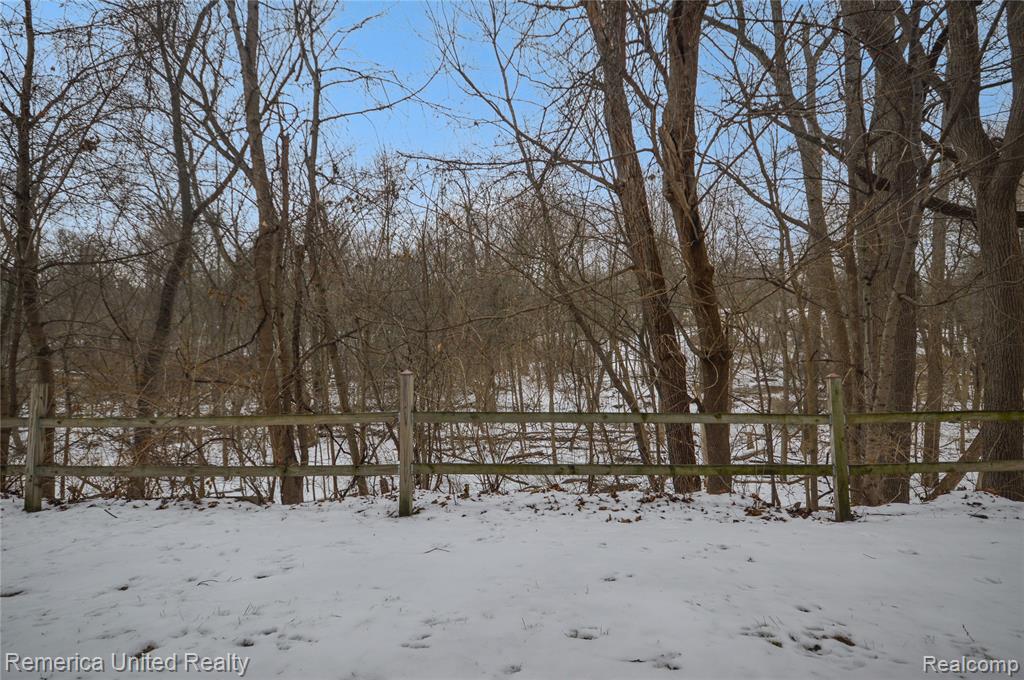 31831 Grand River Avenue, 58, Farmington, MI 48336 — Photo 12
