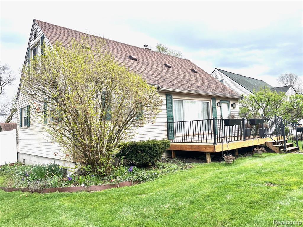 505 S Chocolay Avenue, Clawson, MI — Photo 2