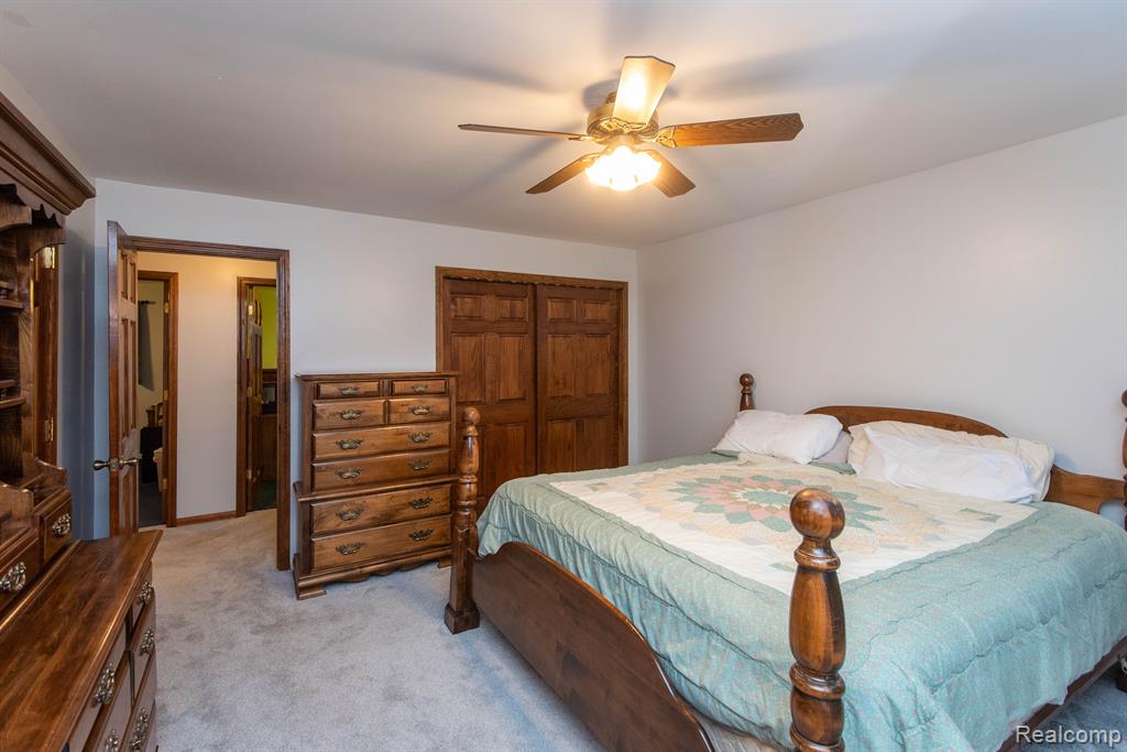 6226 GOLFVIEW Drive, Burton, MI 48509 — Photo 68