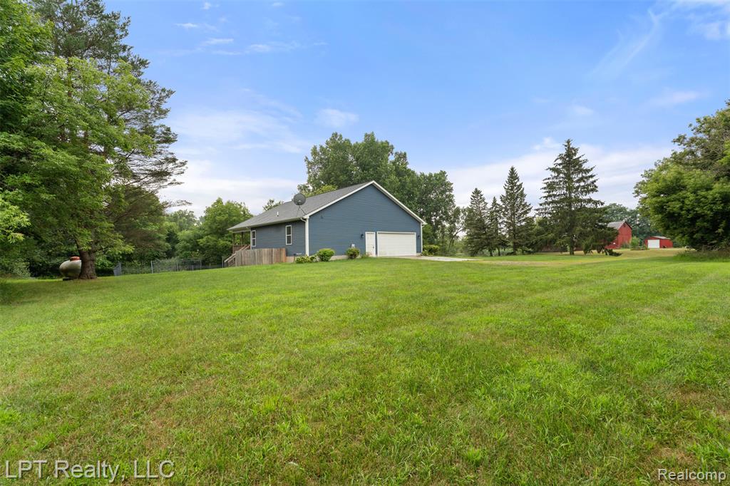 4177 Julie Kim Lane, Goodrich Vlg, MI — Photo 29