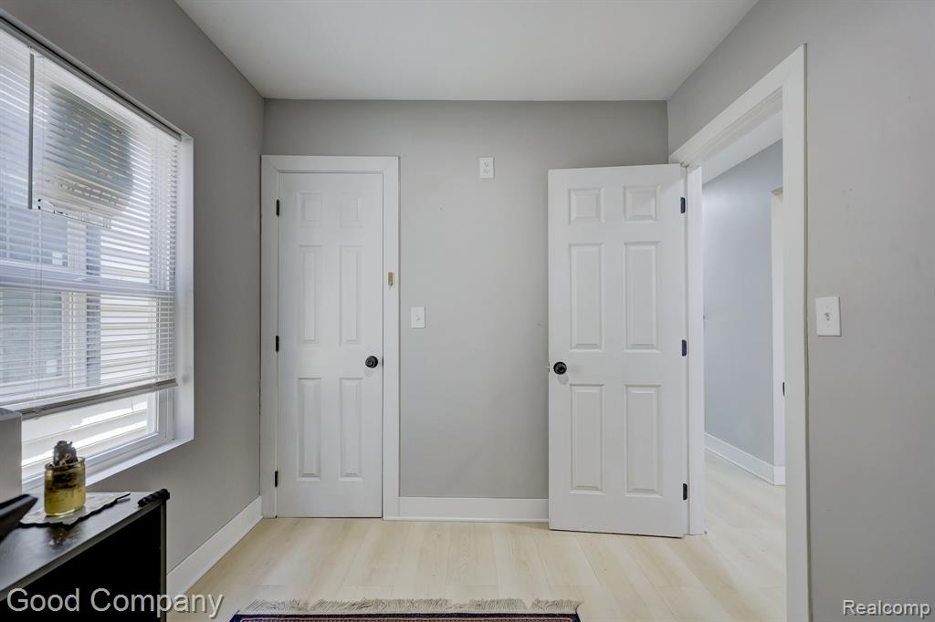 9578 Oakland Street, Detroit, MI 48211 — Photo 27