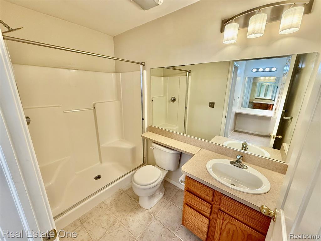 716 Palmer Drive, Pontiac, MI 48342 — Photo 19
