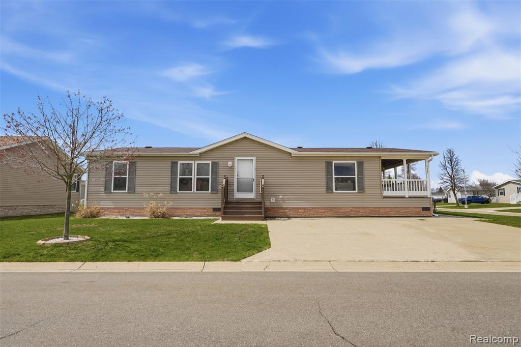 4425 Wynnwood Drive, Howell, MI 48843 — Photo 22
