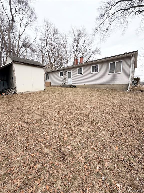 6279 Buckshore Drive Drive, Whitmore Lake, MI 48189 — Photo 8