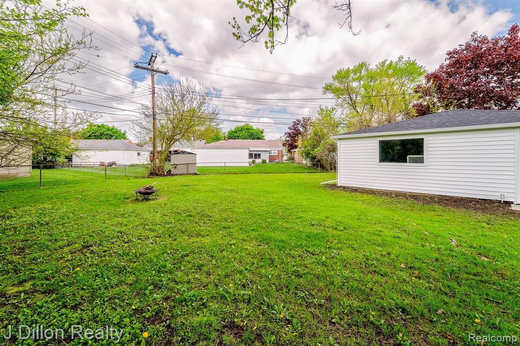 6639 SHARON Street, Garden City, MI — Photo 13