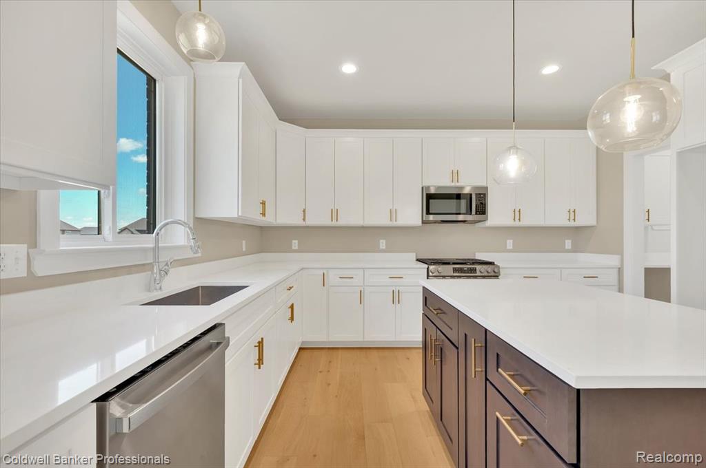 622 Westlake Avenue, Oxford, MI 48371 — Photo 18