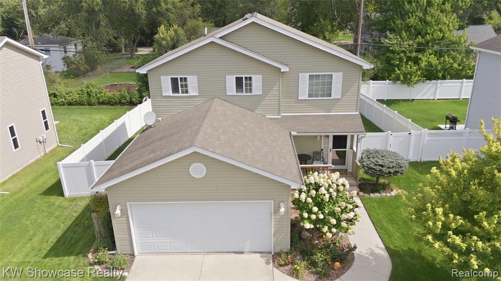 60 Fountain Park Drive, Waterford, MI 48327