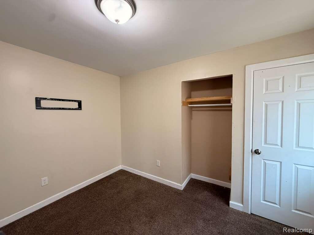 14500 Strathmoor Street, Detroit, MI 48227 — Photo 6