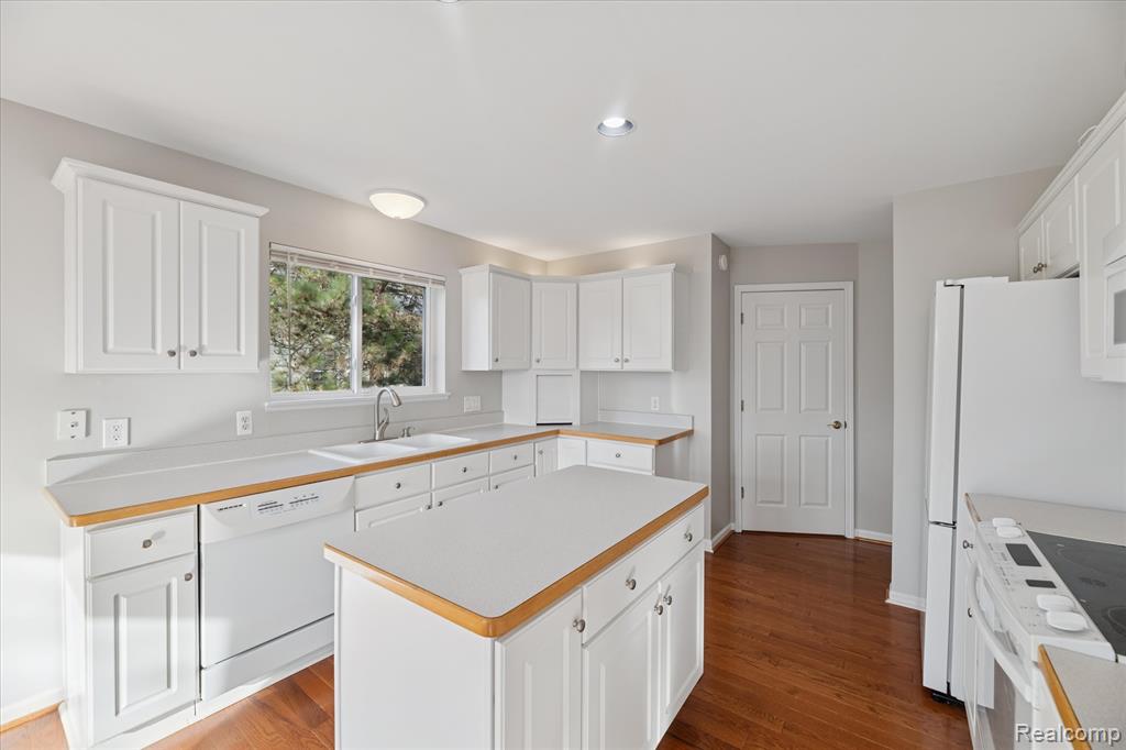 2607 S Moonglow Court, 35, Hartland, MI 48353 — Photo 19