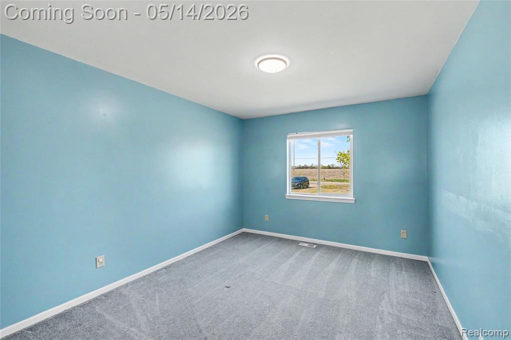 7409 Seymour Road, Swartz Creek, MI 48473 — Photo 15