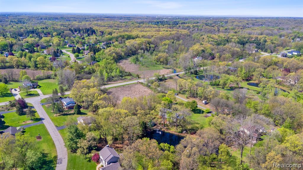 4471 SPRING OAKS Lane, Brighton, MI 48114 — Photo 44
