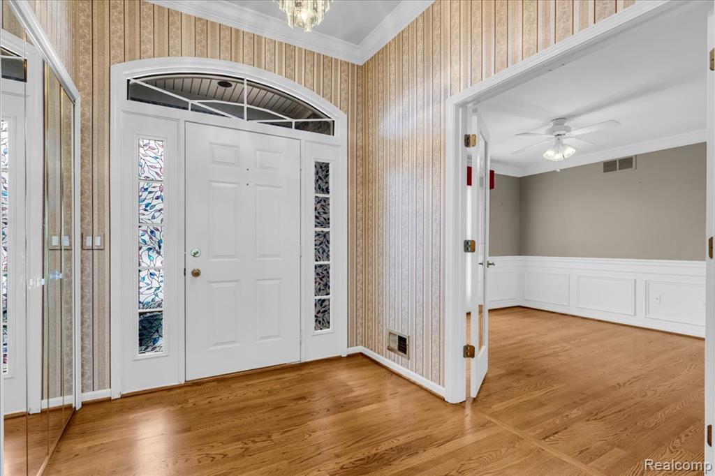 43855 Pinot Noir Drive, Sterling Heights, MI 48314 — Photo 5
