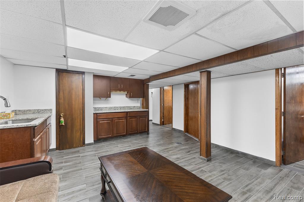 7476 Nightingale Street, Dearborn Heights, MI 48127 — Photo 22