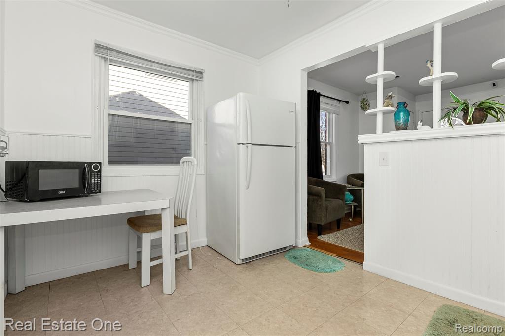 6141 Harrison Street, Garden City, MI — Photo 8