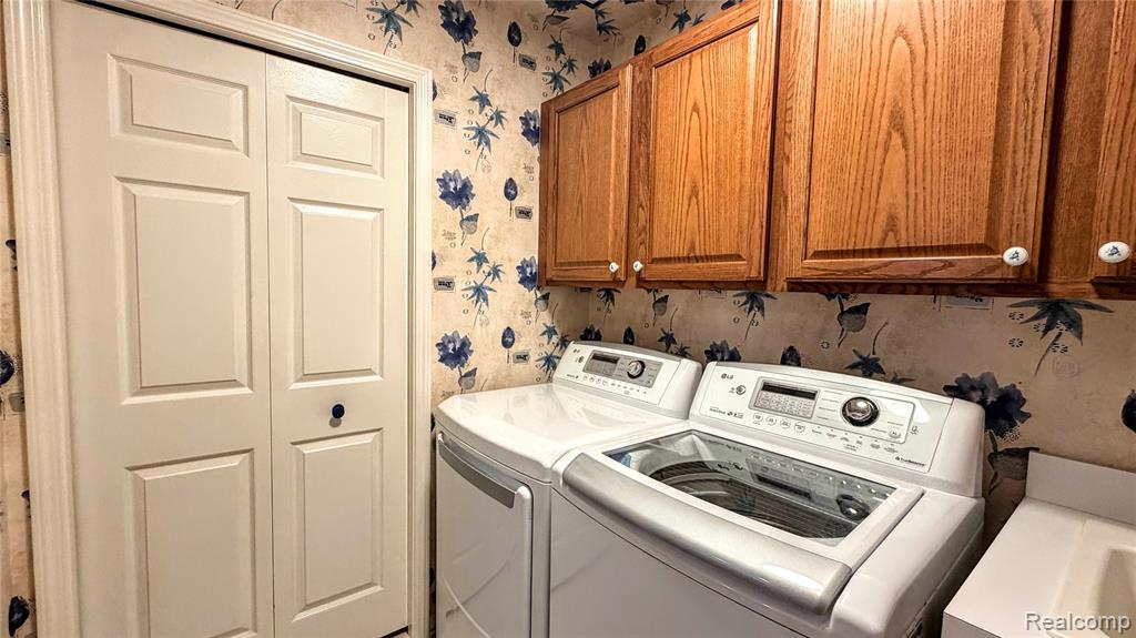 4791 Roundtree Drive, 1, Brighton, MI 48116 — Photo 14