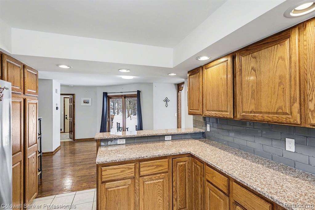 3172 Shadow Brook Lane, Pinckney, MI 48169 — Photo 11