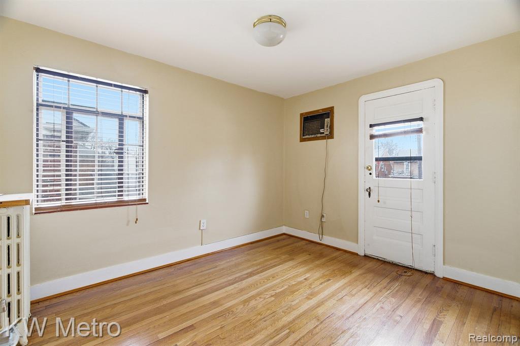 19136 Santa Barbara Drive, Detroit, MI 48221 — Photo 22